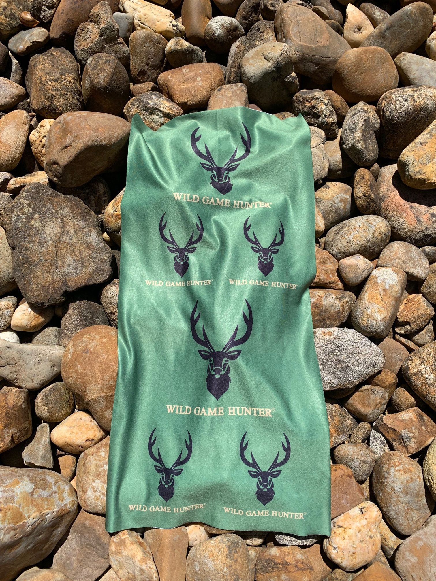 WILD GAME HUNTER NECK & FACE GAITER GREEN Wild Game Hunter